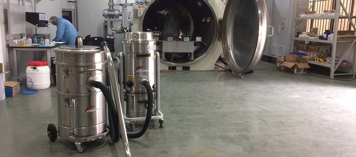 Industrial vacuum cleaners for the chemical-pharmaceutical sector