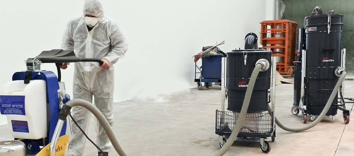 Vacuum cleaners for surface and floor treatment