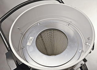 Cartridge filter vacuum cleaner 202 DS
