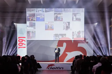 2016_Acquisizione di Dupuy e 25 anniversario