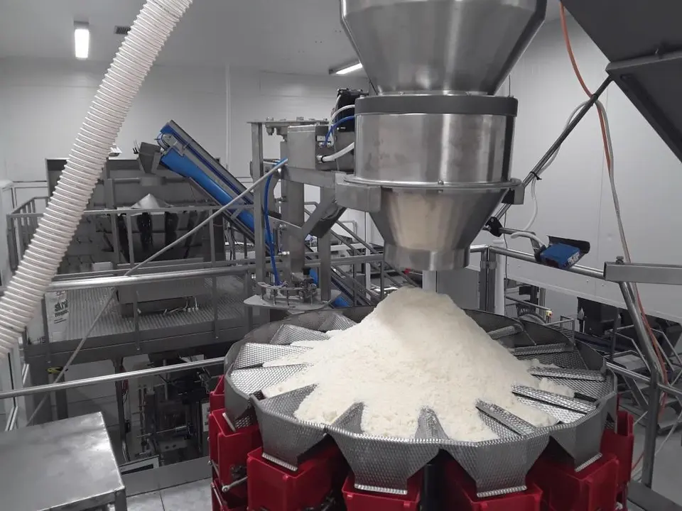Trasporto pneumatico per formaggio grattugiato - macchinario